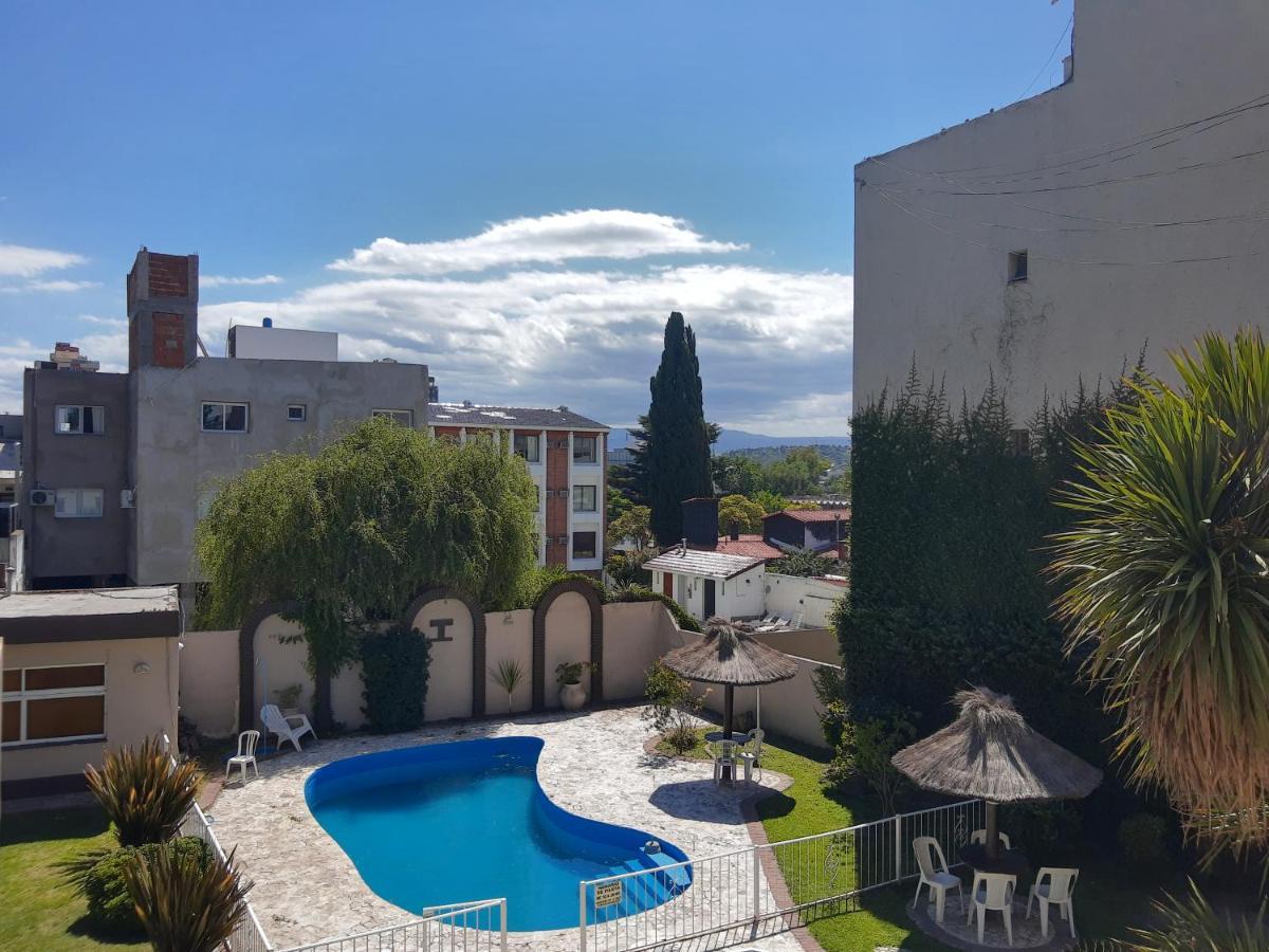 Hotel Taormina Villa Carlos Paz Kültér fotó