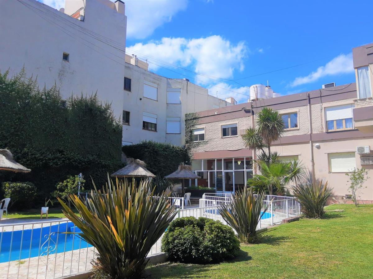 Hotel Taormina Villa Carlos Paz Kültér fotó