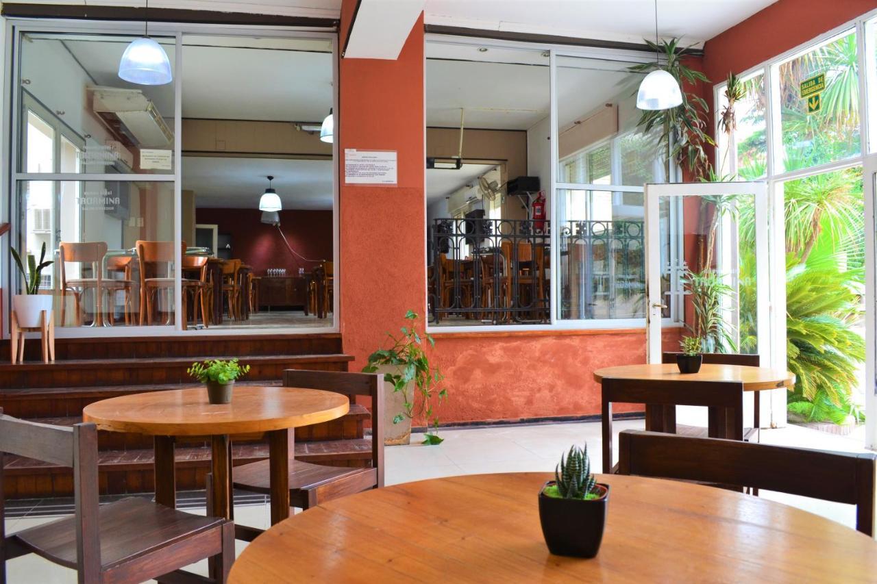 Hotel Taormina Villa Carlos Paz Kültér fotó