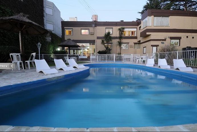 Hotel Taormina Villa Carlos Paz Kültér fotó